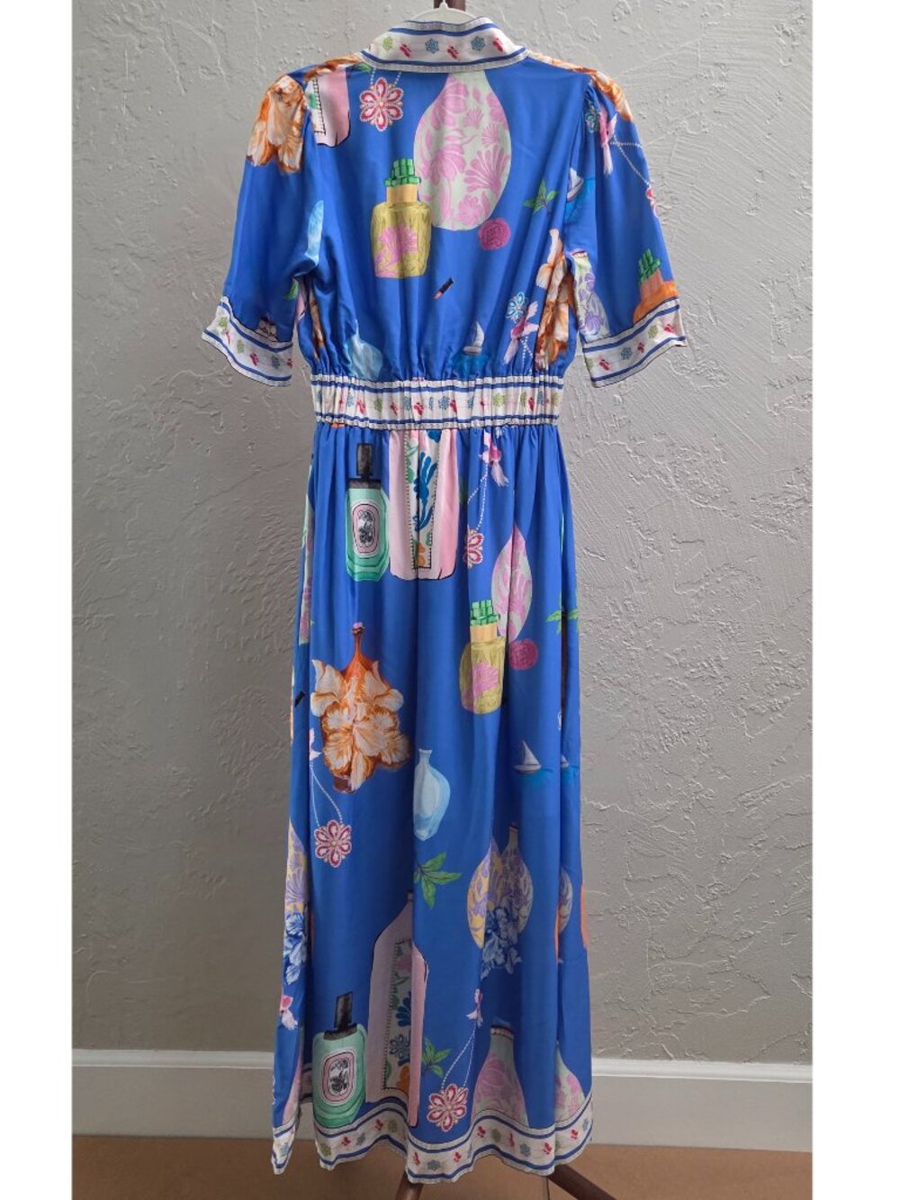 D16. Short Sleeve Summer Maxi Dress - Picture 4 of 5